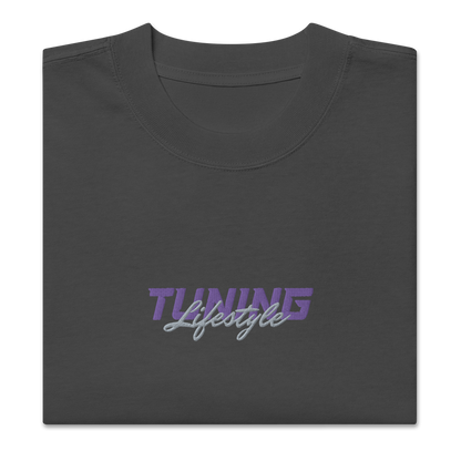Oversized T-Shirt mit verwaschenem Look Tuning Lifestyle gestickt