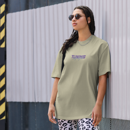 Oversized T-Shirt mit verwaschenem Look Tuning Lifestyle gestickt
